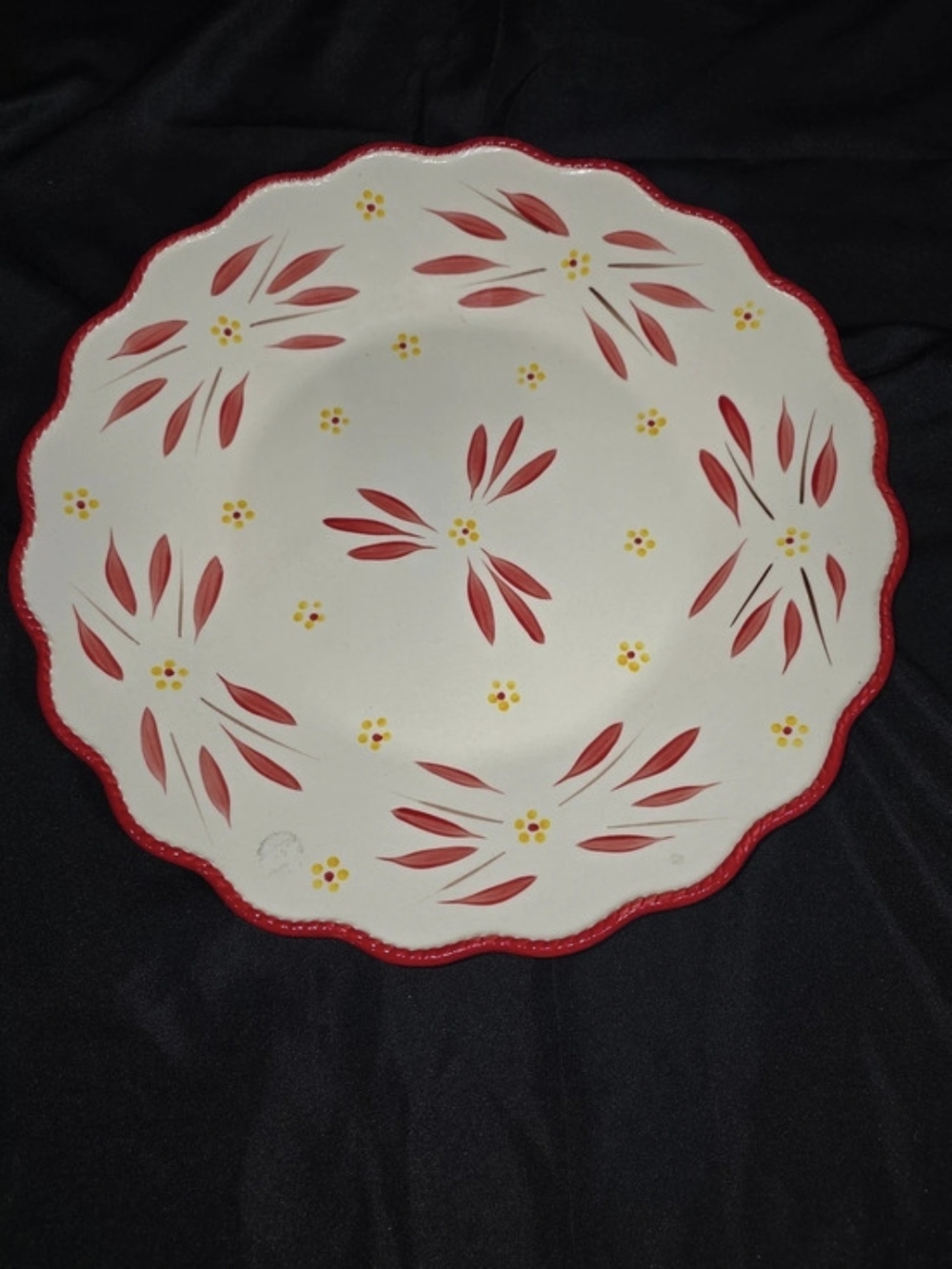 Temp-tations Old World Floral Dinner Plate in White & Red
